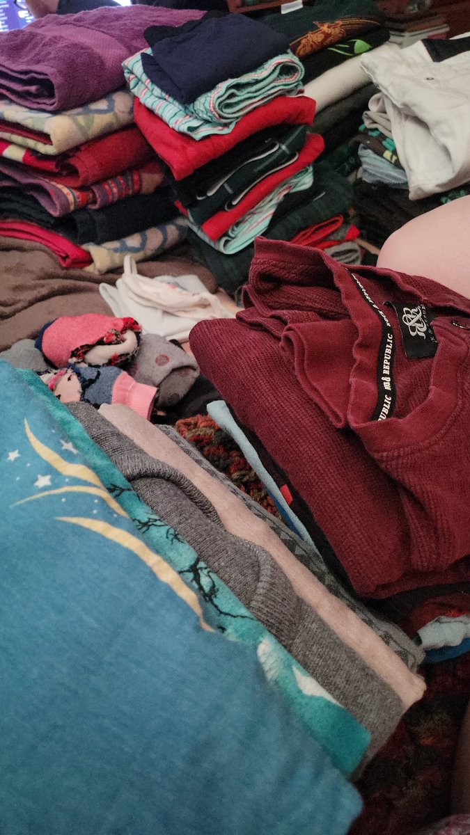 MnMily's tweet photo. Sir's laundry done and folded!
#servicesub #servingmyMaster https://t.co/dbRpGKSyed