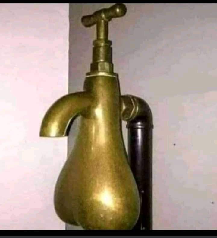 टोटी की हालत बडी़ गंभीर बा  
😀😀