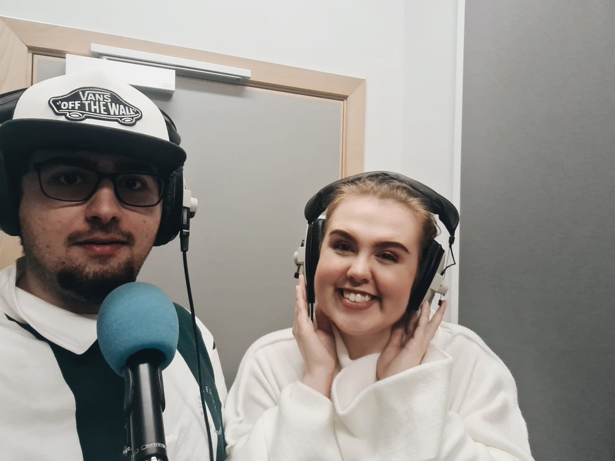 kalesonlife's tweet image. Had a great time presenting ‘The Park Life Minute’ with @MatteoPirelli and @isaachugolewis today!  What a fab team we made🤘🏻#newsday #hostswiththemost