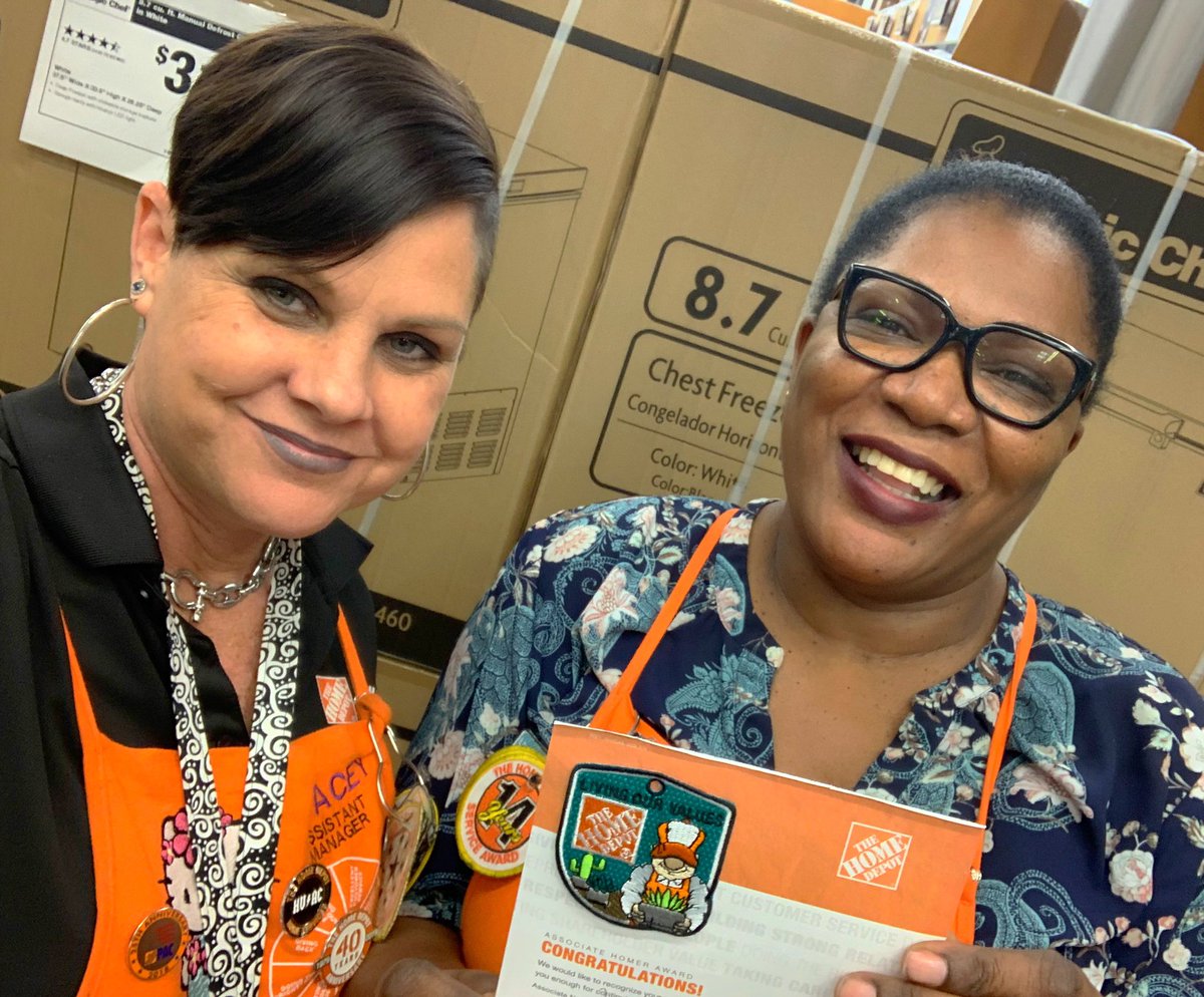 StayCeeBeeTHD's tweet image. Leads In = Sales WIN !! Landa D28 DH LEADing by example !! The window lead she put in SOLD 💰 !! #hd274 BOO-YAH !!! #WeInstall