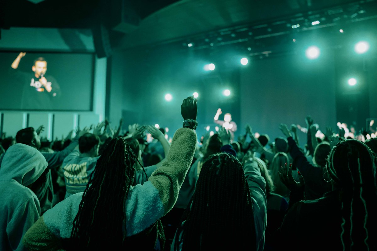 HighlandsAL's tweet photo. Nothing like #MotionNight! π€© https://t.co/SsdzNPvSQl