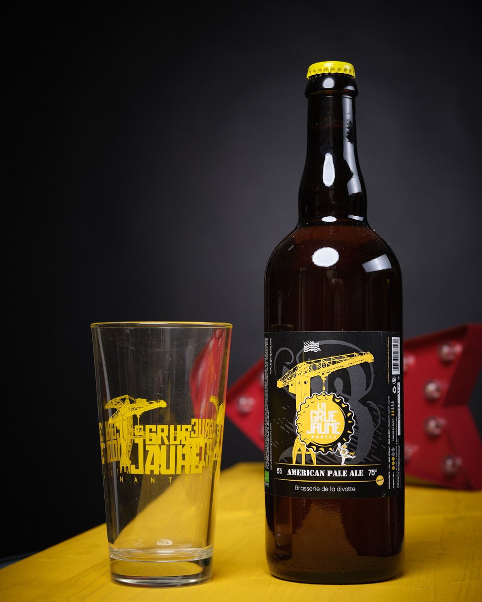 Notre Bière blonde La Grue Jaune est disponible en 33 et 75 cl ! Retrouvez ce délicieux brassin élaboré pour la marque nantaise par la brasserie de la Divatte près de Nantes.
la-grue-jaune.myshopify.com/products/biere…
#nantes #nantesmaville #loireatlantique #lagruejaune #photo #cadeau #biere
