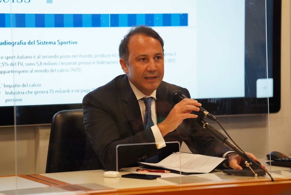 “Il settore dello sport è un spazio ricco di opportunità poiché permette ai giovani mettere a frutto la propria originalità. L’industria del calcio ruota attorno alla comunicazione e alla capacità di saper dialogare con le audience”, <a href="/iervolinodanilo/">Danilo Iervolino</a>, Presidente <a href="/OfficialUSS1919/">US Salernitana 1919</a>