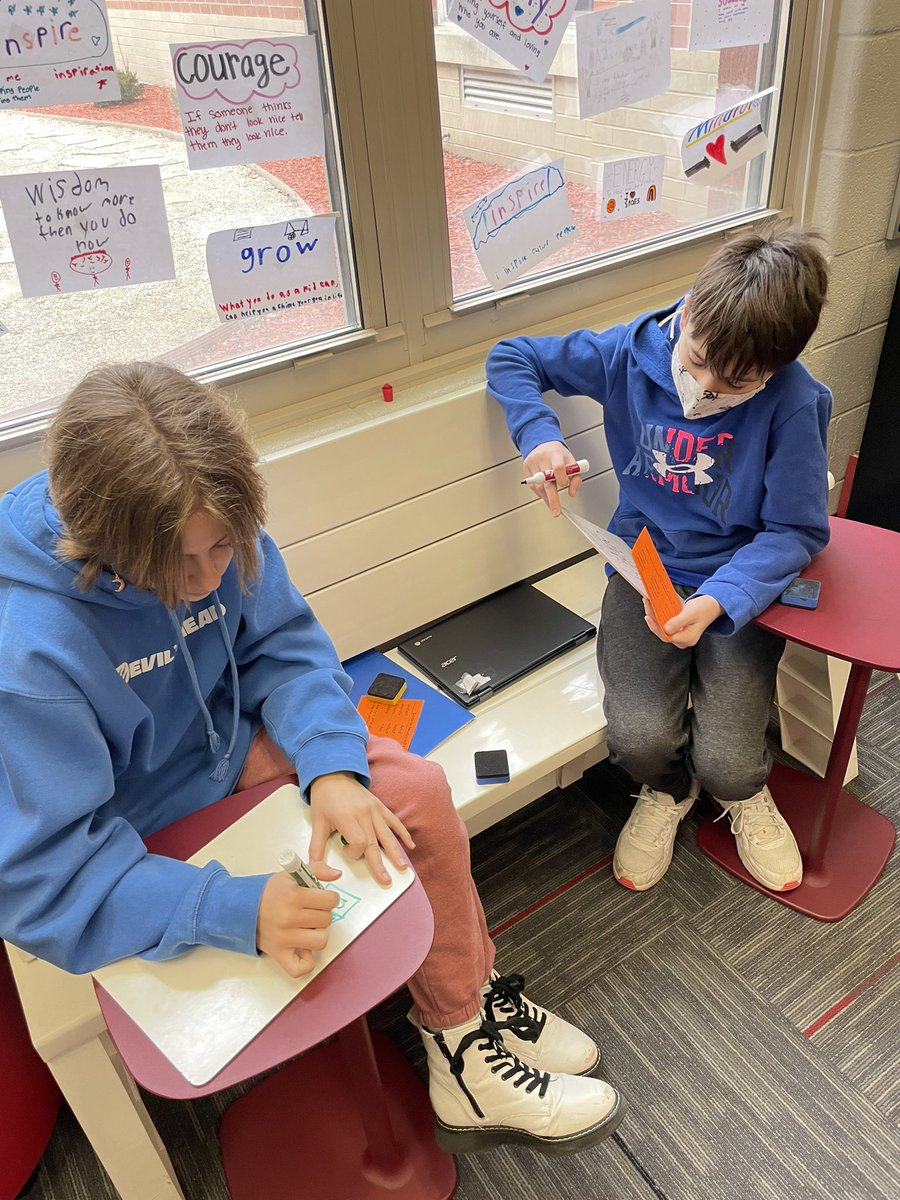 Ali__Lincoln's tweet photo. Transfer card time- Ss taking the teacher role seriously as they practice decoding skill 1 and coach their peers! @ReadingHorizons #teacherteacher #113a #oqreading https://t.co/vGKuEFlgjz