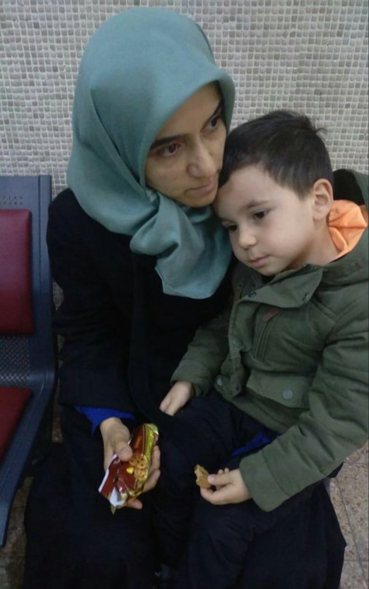 AhmtAslnnn's tweet photo. Tarih sayfalarına zulmün fotoğrafı olarak kaydedildi !!!

#ÇocuklarAnnesizKalmasın https://t.co/IJ13Gcnpez