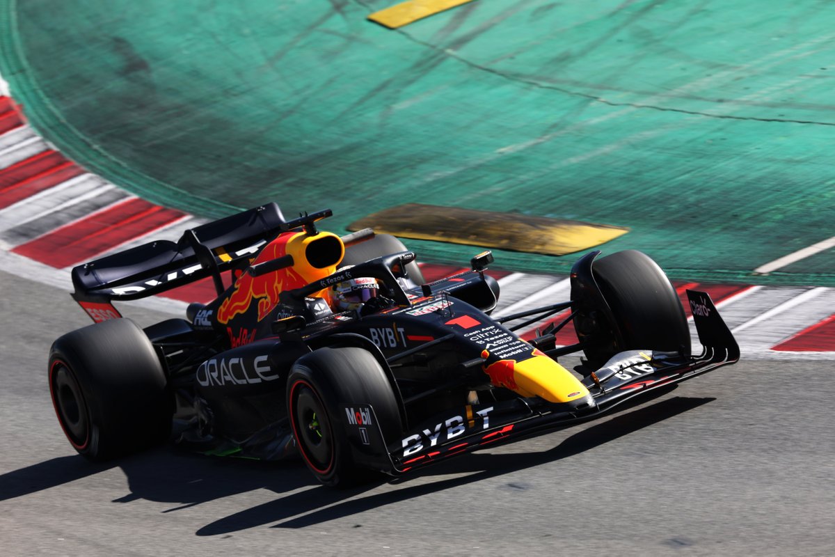 Bybit_Official's tweet photo. 🔥 Are you ready for the brand new season of #DriveToSurvive with @redbullracing? 

📺 We can’t wait to watch @redbullracing #RaceToTheNextLevel on @Netflix on March 11! https://t.co/tlBKMKwleZ