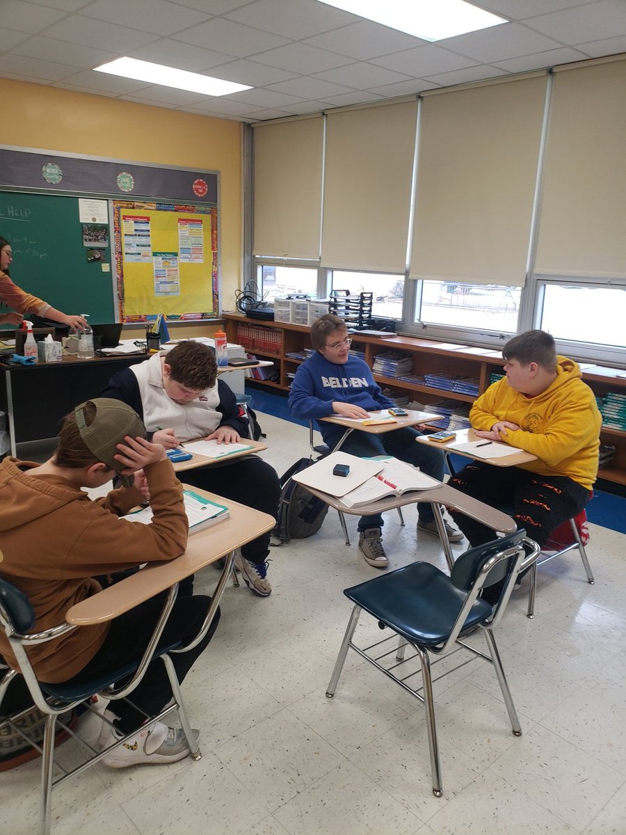 MathEagles's tweet photo. Small group instruction in classroom today! Nurturing powerful learners by allowing them to collaborate with each other! @SuptStover @lakes_renee @LHSGoldenEagles @LHS_Bowling2015 https://t.co/uoakp4wkOa