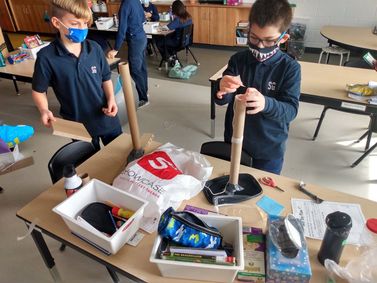 RosinaThompson3's tweet photo. The grade 3's have been learning about forces. The task is to build a toy that uses a force to move it. Their creativity is amazing!! @StGregoryHCDSB 
#thestgregoryway https://t.co/V1vZu88pGa