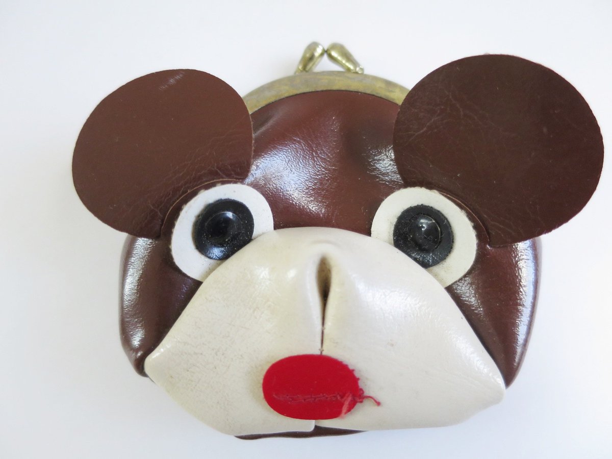 swirlingorangeE's tweet photo. Retro Change Purse, Kitsch Puppy Dog Face, Figural Change Purse https://t.co/PsYMbSLdfi #TMTinsta #Etsyteamunity #Wiseshopper #ChangePurse https://t.co/PmUsMp5uoq