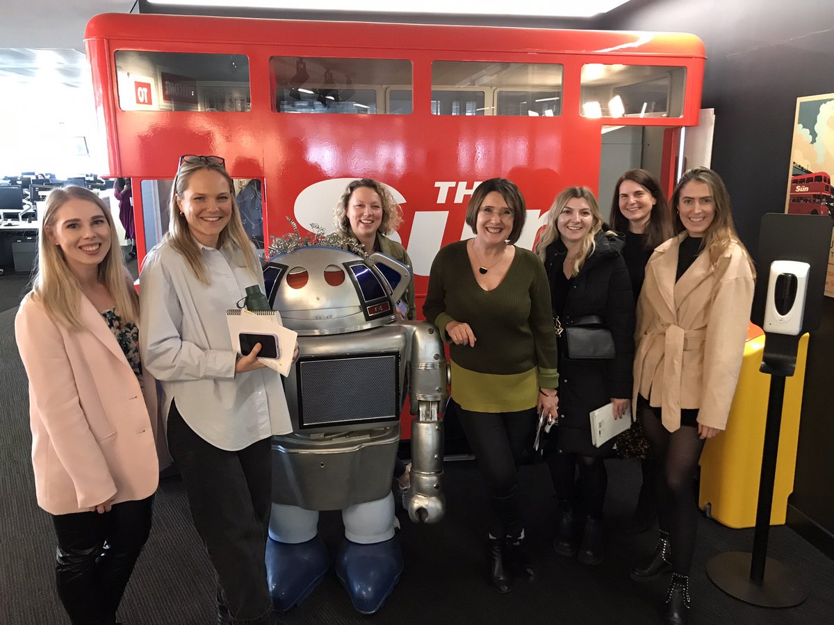 JamesMB1's tweet photo. Brilliant meeting with @TheSunTravel Team @NewsUK HQ. Thanks for having us @lisaminot (been too long), @McGuireCaroline, @KaraWillow &amp; @s_swietochowski 🙏👍
(And yes, that is the real Metal Mickey!) https://t.co/d6hFFcWsYM