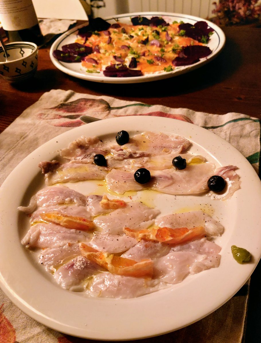 MauSbogar's tweet photo. #Carso & #Food
Questa sera andiamo con #carpacci multipli!!!
@DiscoverTrieste @soniasicco @moonlightlorenz @yrmaysy @Ipocontro @sampeimuja @Mario16604832 @pauligurize @CiriSince1978 @cristorie @GCrimaldi @giutonut @Amfortas @LivioMetton https://t.co/IcRNcbLUli