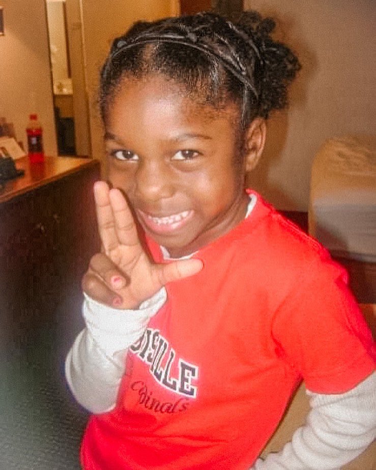 demaria_14's tweet photo. 4 more years at the best school #committed #LsUp https://t.co/tWtu5Dj473