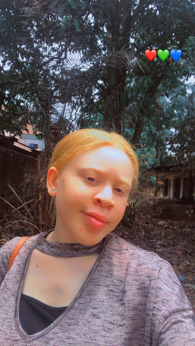 Tc80Thelma's tweet photo. Sun smitten +1🥰 https://t.co/i69vbbIJZH