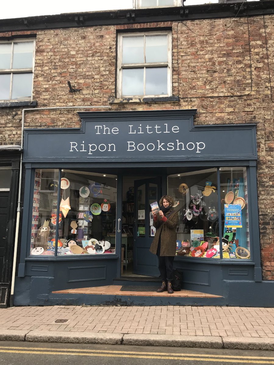 FaberChildrens's tweet photo. We’re having so much fun with @emmac2603 celebrating the paperback publication of #TheWeekAtWorldsEnd! First stop was the brilliant @LitRiponBkshop and @WillowPrimary 👋 Thanks for having us! https://t.co/yp60Hcpxcu