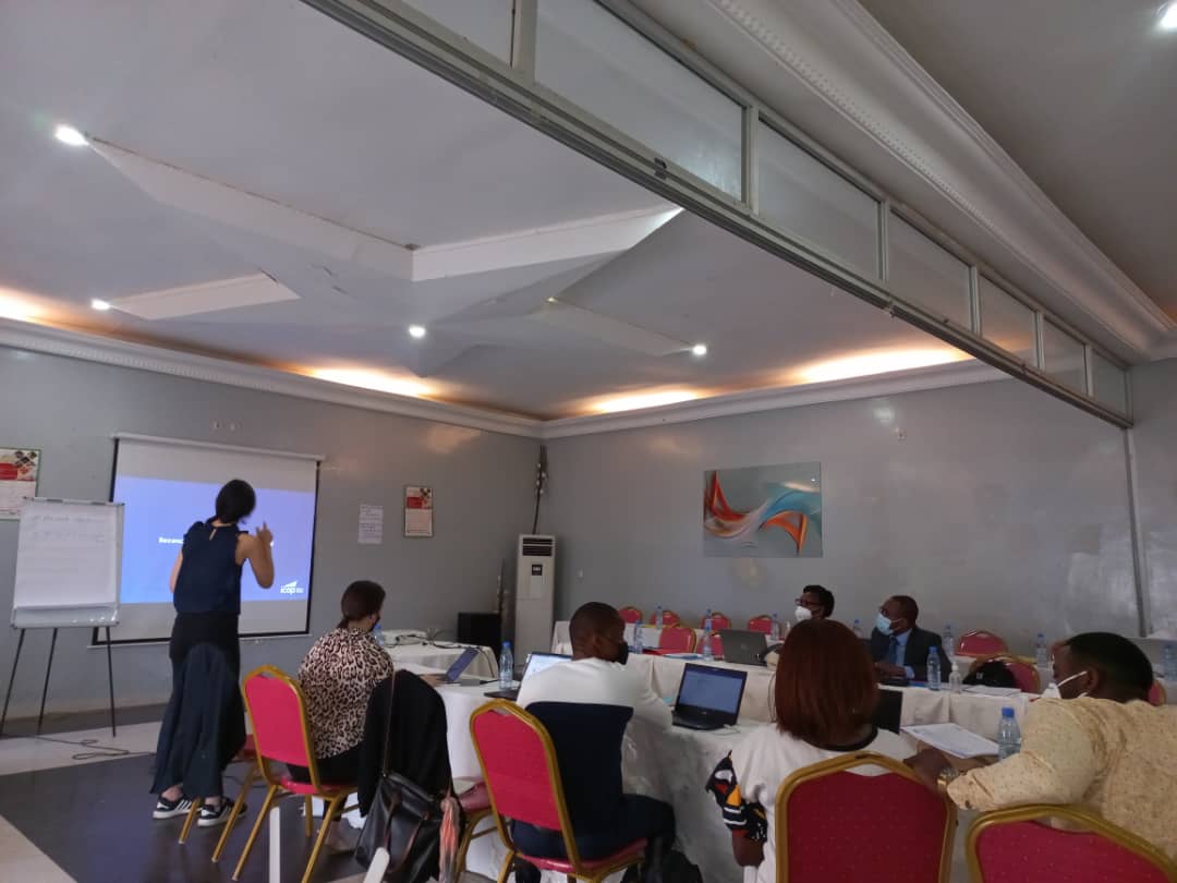 ghsscm's tweet photo. Staff of #DPML, #NACC  @MinsanteCMR, @CDCgov, #GHSS, @CBCHSORG, #NPHL, @CIRCB etc. are in a workshop organized by @ICAP_ColumbiaU in Mbalmayo-#Cameroon  to examine the protocol on Recent HIV-1 Infection Surveillance/tracking with Recency Assays to Control the Epidemic (TRACE). https://t.co/ol5I2FdsRe