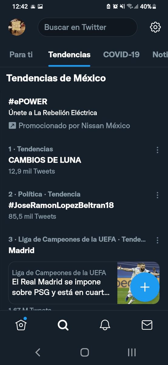 Valeblue22's tweet photo. @flowerkeni Tendencia #1 y soporten https://t.co/yDeK9drHfj