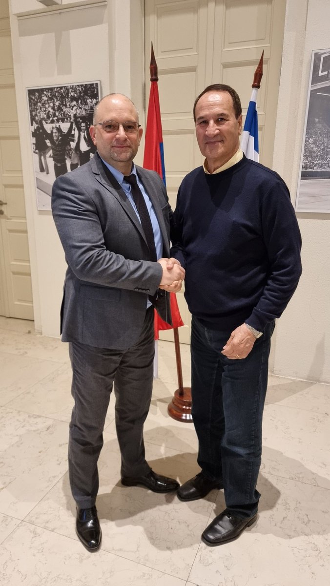 PribicevicU's tweet photo. On occassion of 30 years diplomatic relations btw #Serbia & #Israel with ambassador HE Jahel Vilanom. Also with legendary @MaccabitlvBC 🏀 player #TalBrody. 🇷🇸🤝🇮🇱
@IsraelinSerbia @omladinaisport
#sportdiplomacy https://t.co/b15nqxjFt5