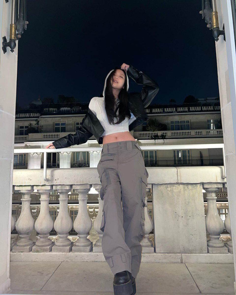 rubyorjennie's tweet photo. ㅤ
ㅤㅤㅤㅤㅤ𝗲𝘃𝗶𝗹, % 𝗂’𝗏𝖾 𝖼ɔ𝗆𝖾 𝗍𝗈 𝗍ɘ𝗅𝗅
ㅤㅤㅤㅤㅤ𝗒𝗈𝗎 𝗍𝗁𝖺̈𝗍 !✦ · 𝗌𝗁𝖾’𝗌 𝗲𝘃𝗶𝗹.
ㅤ https://t.co/uvZrMp44XU