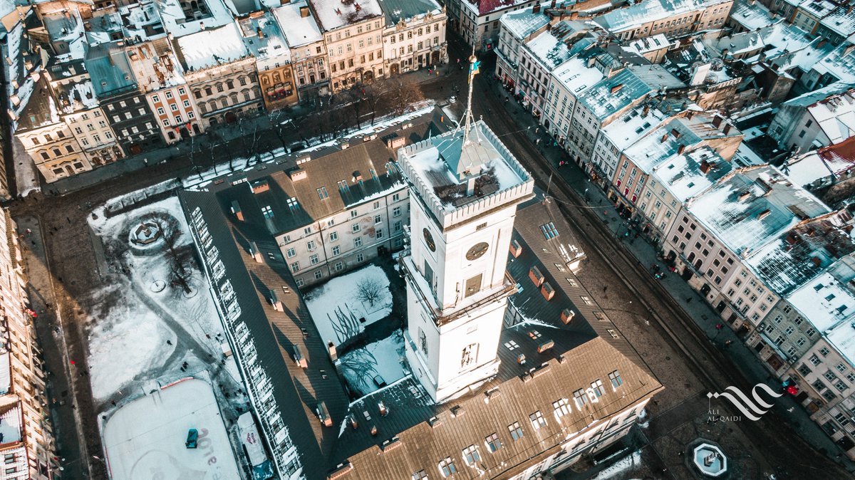 abusamer6's tweet photo. Observation tower
#Lviv 
#Ukraine 🇺🇦
📸 My #Drone 🚁 https://t.co/1hdvmeBmuk