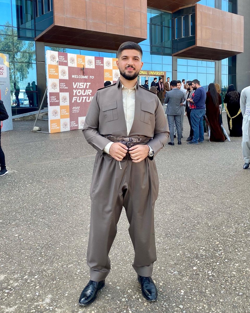 OmarBarznjy's tweet photo. #KurdishClothesDay ♥️ https://t.co/WhwIdXDoK9