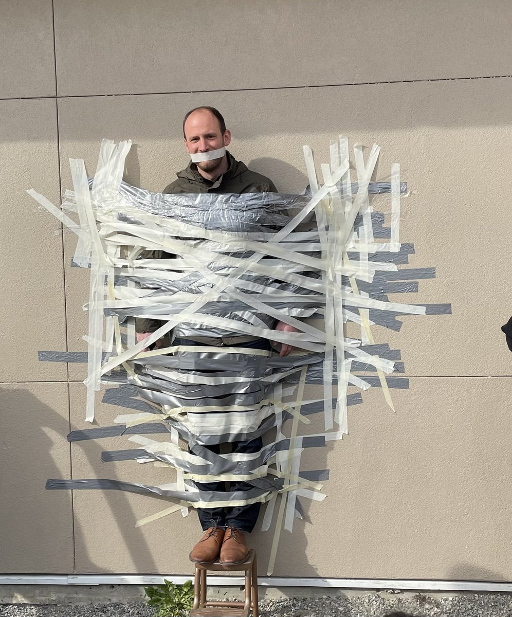 JPulvers's tweet photo. Just another ordinary day @ElementaryCedar @Surrey_Schools @MrCOskam https://t.co/BKQYKa7ajn