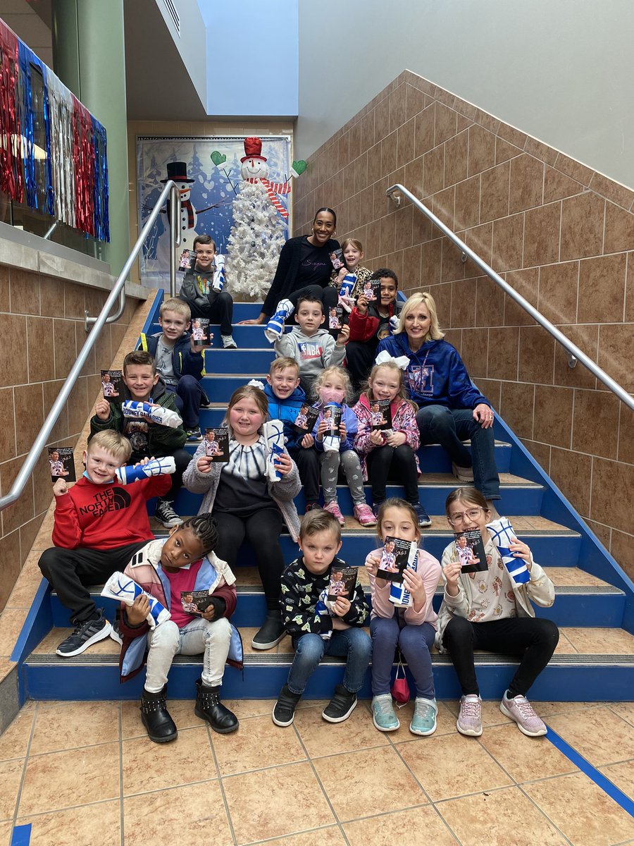 Alyssa Gallagher on Twitter "Rodney_G3 made 16 1st graders day today