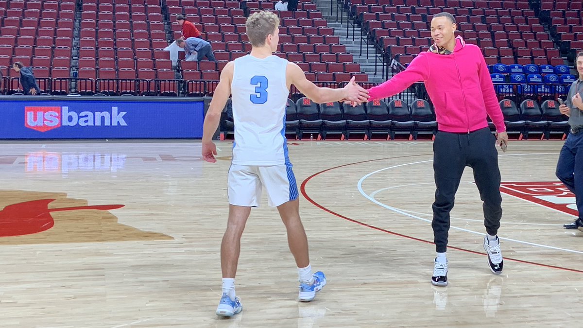 NCNSports's tweet photo. When you break 🏀 records you get love from @HuskerHoops!

@GoBluejays1’s @calejacobsen_ got a shoutout from @BryceMcgowens5 after dropping 43 (‼️) - a new C1 single-game tournament record - in Ashland-Greenwood’s win over Kearney Catholic! 🔥 https://t.co/nT0LLQGs2f