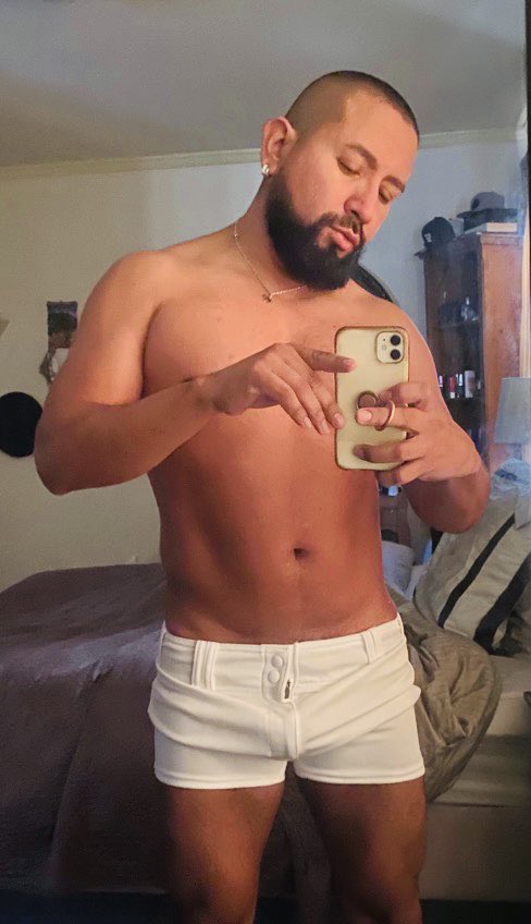 crobledo78's tweet photo. Week one of fitness 😋😜 #bodybuilding #fitness #positivity #Endurance #eatwell #motivation https://t.co/YDc0QsYbrG