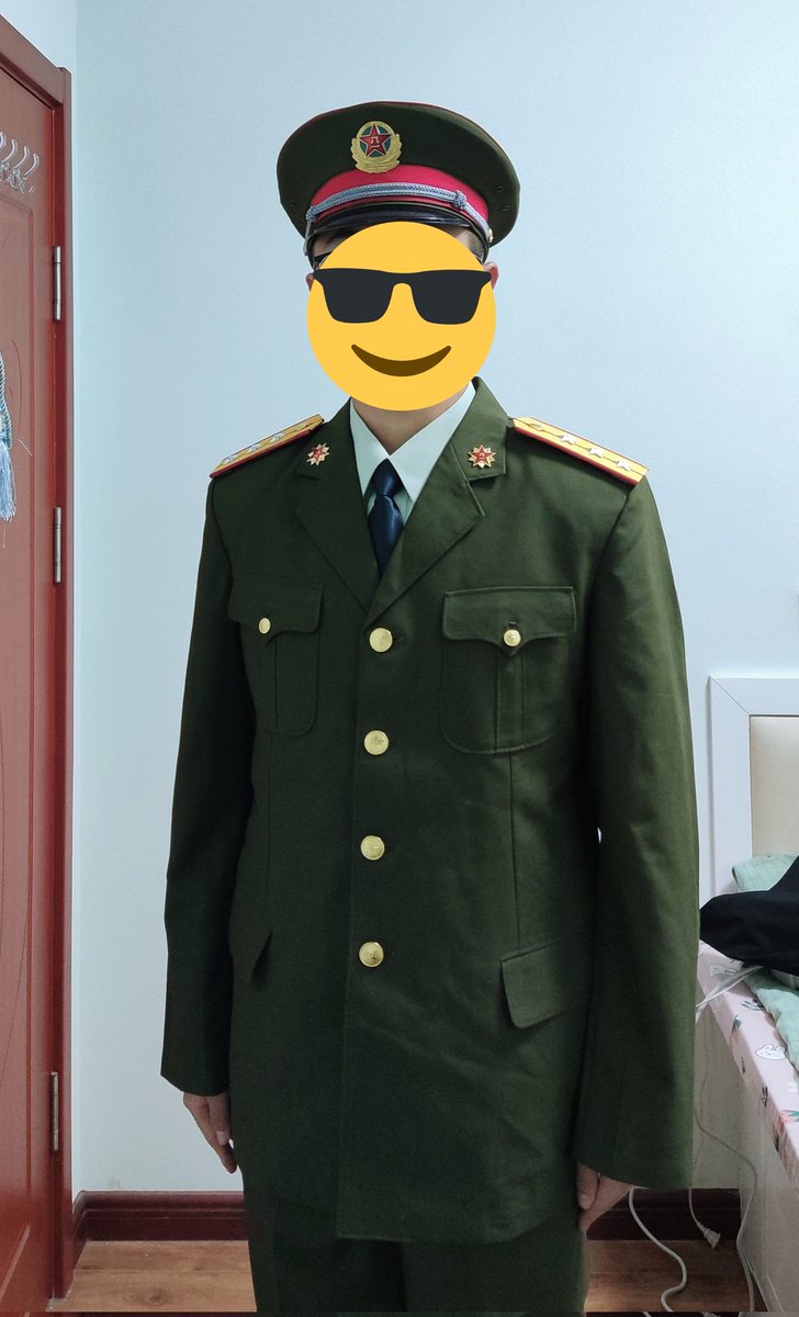 linlin79413845's tweet photo. 中国人民解放军陆军🇨🇳
87式陆军常服 上尉 2000年后 https://t.co/gzNiTtdcx4