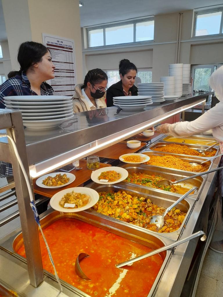 MalatyaKYGM's tweet photo. 🪧 Malatya Kız Öğrenci Yurdu

📍 Menümüz 🍝🍽️🤌 afiyet olsun
@kasapoglu @gencliksporbak https://t.co/YsDVrEUpwk