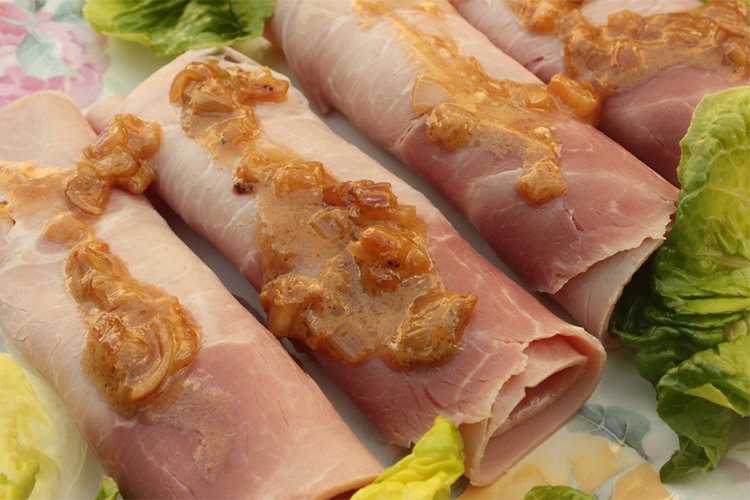 allaborchannel's tweet photo. Any cooked ham can be used but the cherry sauce goes particularly well with Virginia ham and its particular flavor. https://t.co/Yccp4bUCzg
#virginiaham #cherrysauce #recipe #worldfoodwine https://t.co/HLfTdHJhpB