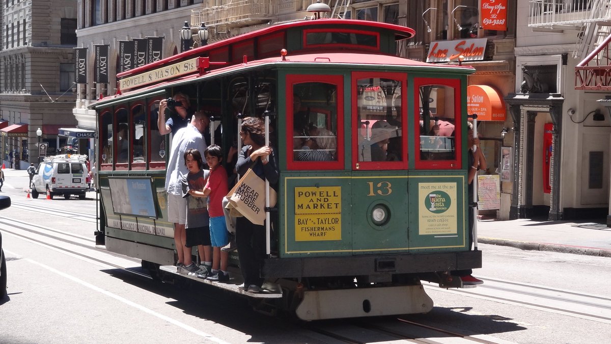 anthonynachor's tweet image. Let's combine the three feeds for now as I have three different 13 pics for you to choose from: #etran commute line to Elk Grove on an XN40, #scvta local line (renumbered as 83) to Almaden Valley on a Gillig BRT Hybrid, or a #sfcablecar on the Powell-Mason Line at Union Square.