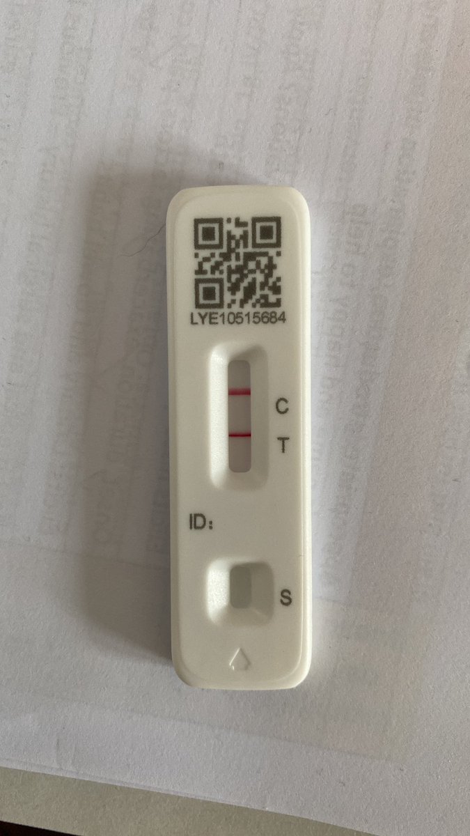 av_barden's tweet photo. 10 weeks on placement on covid wards finally got me😷 https://t.co/pUDOsy3sI7