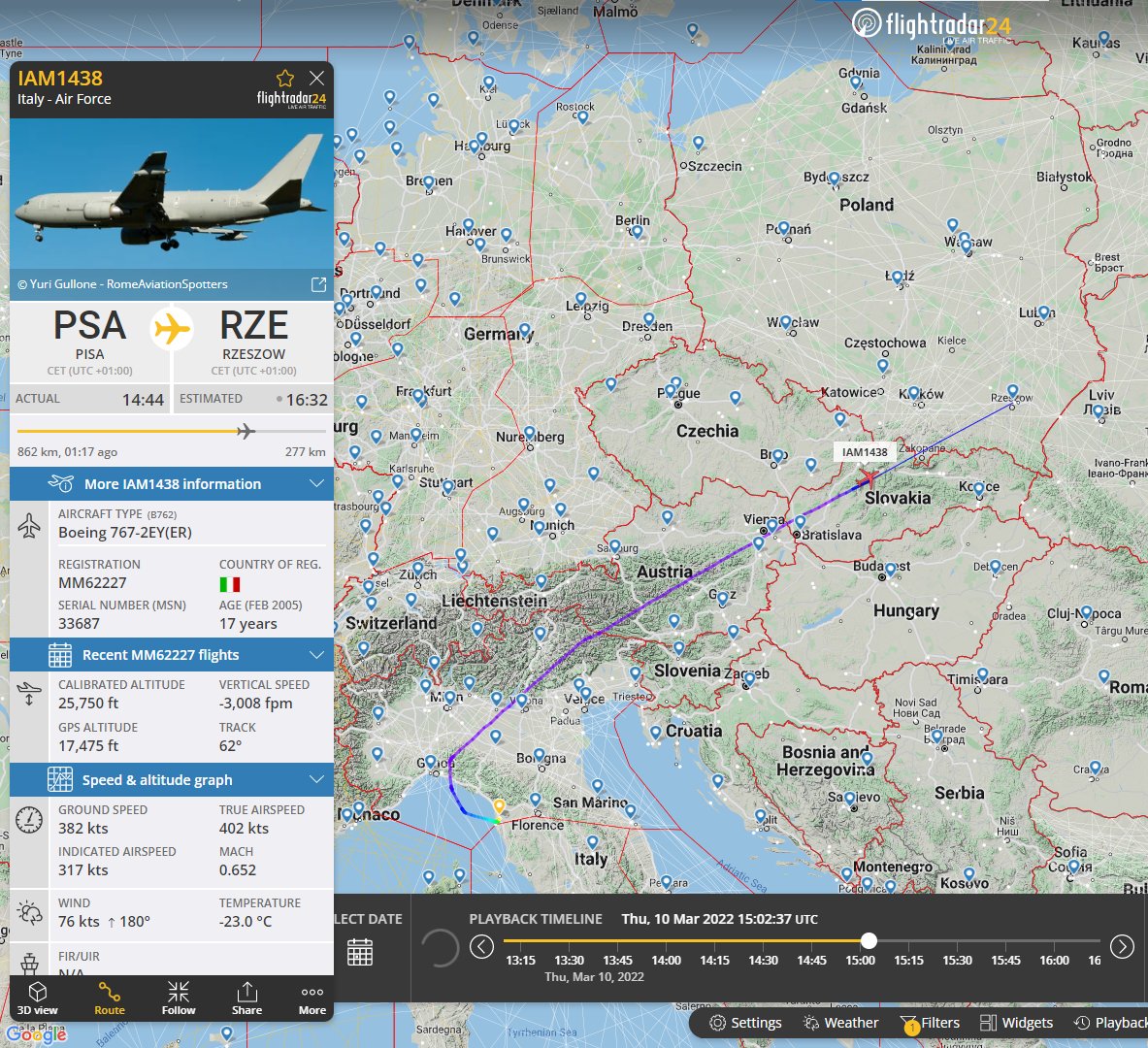 Gerjon_'s tweet photo. Some military cargo to 🇵🇱Rzeszów, Poland (suspected 🇺🇦Ukraine aid hub) earlier today: 

Royal Canadian Air Force C-17A 🇨🇦177701 #CFC3636
United States Air Force C-17A 🇺🇸08-8192 #RCH796
Italian Air Force KC-767 🇮🇹MM62227 #IAM1438
Royal Netherlands Air Force C-130H 🇳🇱G-988 #NAF20 https://t.co/8oOzFOcTA7