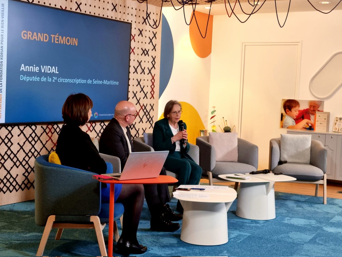 Vidal7602's tweet photo. Merci à la @fondationkorian pour cette invitation au plateau "Soignantes : des femmes pas comme les autres !" animé par @Guerin_Serge

Bravo à toutes les intervenantes qui ont su nous faire partager leur passion au travers de beaux témoignages. https://t.co/6hMTWTZNgZ