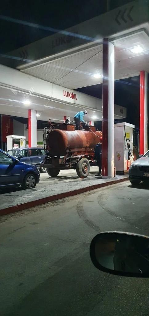Why the #fuel price cap in #Hungary may not be the best idea. Not sure why stations are running low on fuel. #FuelScarcity