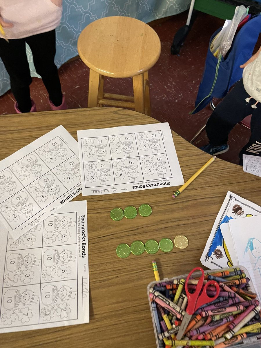 LabrosseKristy's tweet image. Math workstations 🍀 @NMUKNIGHT @NMGibbs_NJ