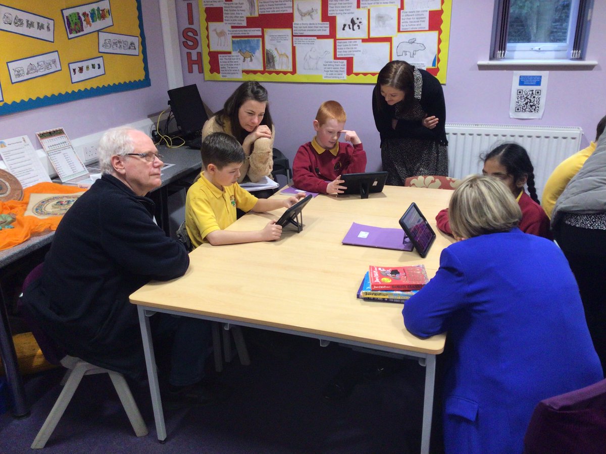 ClaireGreenway4's tweet photo. A workshop with a focus on Literacy from Mrs Kearton,  @MrCStJames &amp;  @MissGStJames was well received by all. Children from across the school shared their use of iPad to enhance their learning. @AppleEDU #AppleDistinguishedSchool https://t.co/eMC9uYFp1u
