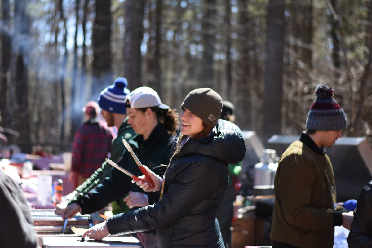The Maple Harvest Festival wouldn't be possible without the help of volunteers, and we need some fun people to help make the weekend great! Get free pancakes on Saturday, March 26, or Sunday, March 27. If you're interested in signing up, visit: shaverscreek.org/public-program….