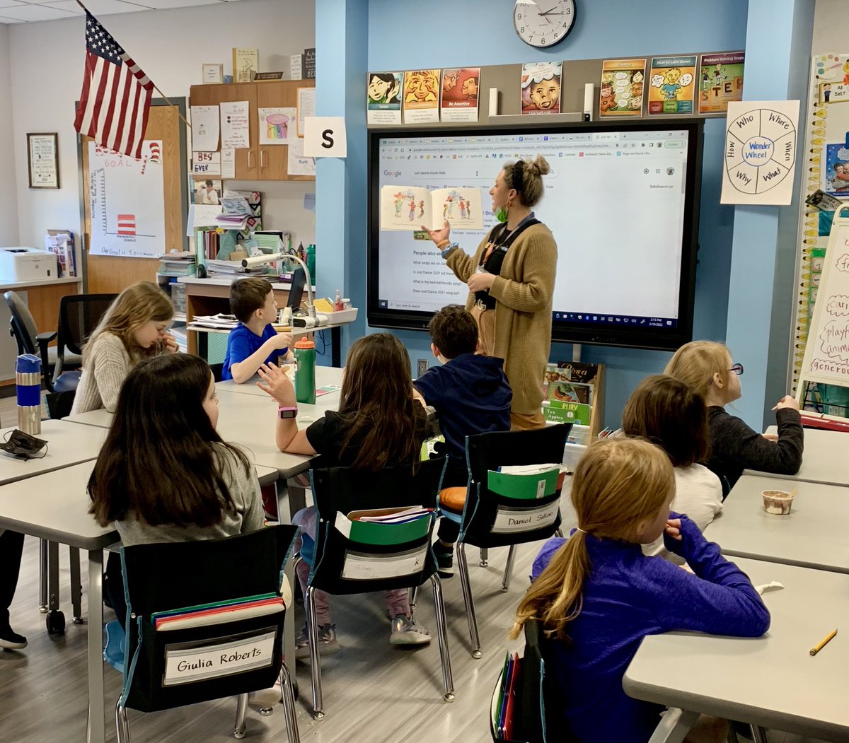 Fremont_ESM's tweet photo. We love our student teachers, and we are sad that today is the last day for Miss LaFace &amp; Mrs. Guilfoil! Best of luck! Our students were so lucky to have had you for the past few months! ⁦@ESMSchoolDist⁩ #fremontfun https://t.co/rxMplskUMq