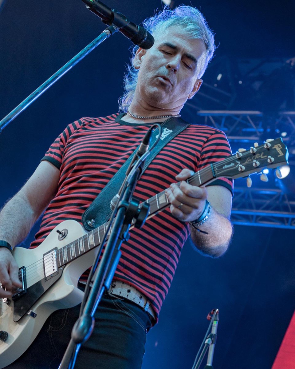 12 Monos tweet media