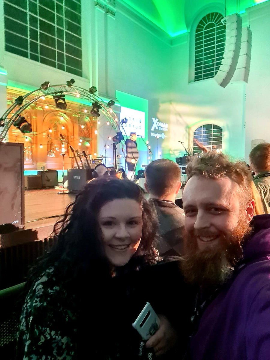 nfg_fabs's tweet photo. @RadioX #RadioXPresents @BiffyClyro MON THE BIFF!!!! 🤟🤟🎸🎸 https://t.co/ncoqJVX30A