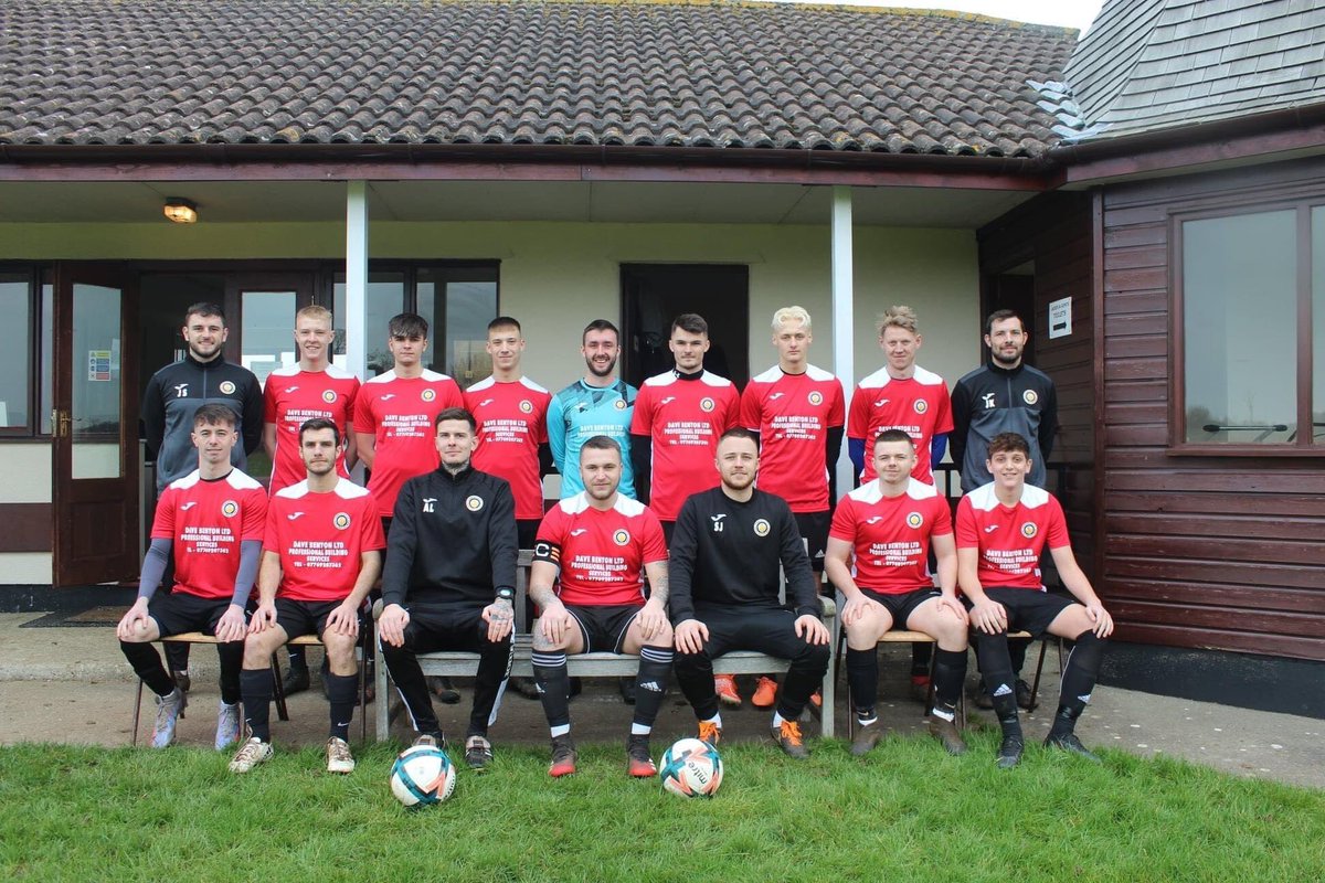 TormartonFC's tweet photo. Referee required this weekend. For our Reserves team Bristol and district division 5. Will be paid and will have food after the match provided. Please DM us directly! https://t.co/ydKf9WVIJm