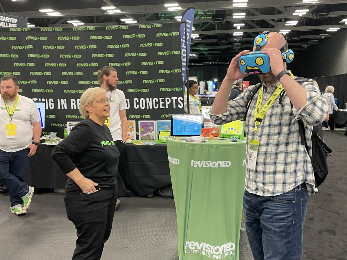 RevisionedEd's tweet image. That’s a wrap!👏 Thankyou to everyone who came out to #SXSWEDU 💚

#SXSW22  #RevisionEducation #STEM