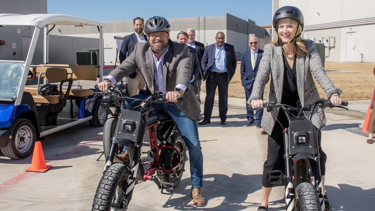 Thanks for the tour and demonstration this week, <a href="/LinearLabsInc/">Linear Labs</a>! Fort Worth is open for business and welcomes the opportunity to support Linear Labs and businesses like it who are moving us into the next generation of smart energy technology.