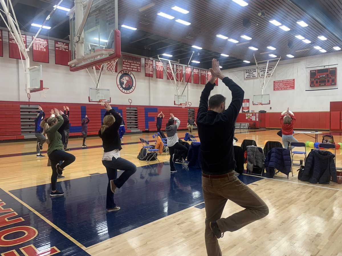 Milford Wellness (@_mpswellness) on Twitter photo Our adult learners experiencing brain primers designed to engage students' attention, memory, self-control and cognitive flexibility. <a href="/DrGoleskyMPS/">Christianne Golesky</a> <a href="/mpsseansmyth/">Sean Smyth</a> @MrsMurphyESMS <a href="/kinestheticlass/">Mike Kuczala</a> Our adult learners experiencing brain primers designed to engage students' attention, memory, self-control and cognitive flexibility. <a href="/DrGoleskyMPS/">Christianne Golesky</a> <a href="/mpsseansmyth/">Sean Smyth</a> @MrsMurphyESMS <a href="/kinestheticlass/">Mike Kuczala</a>