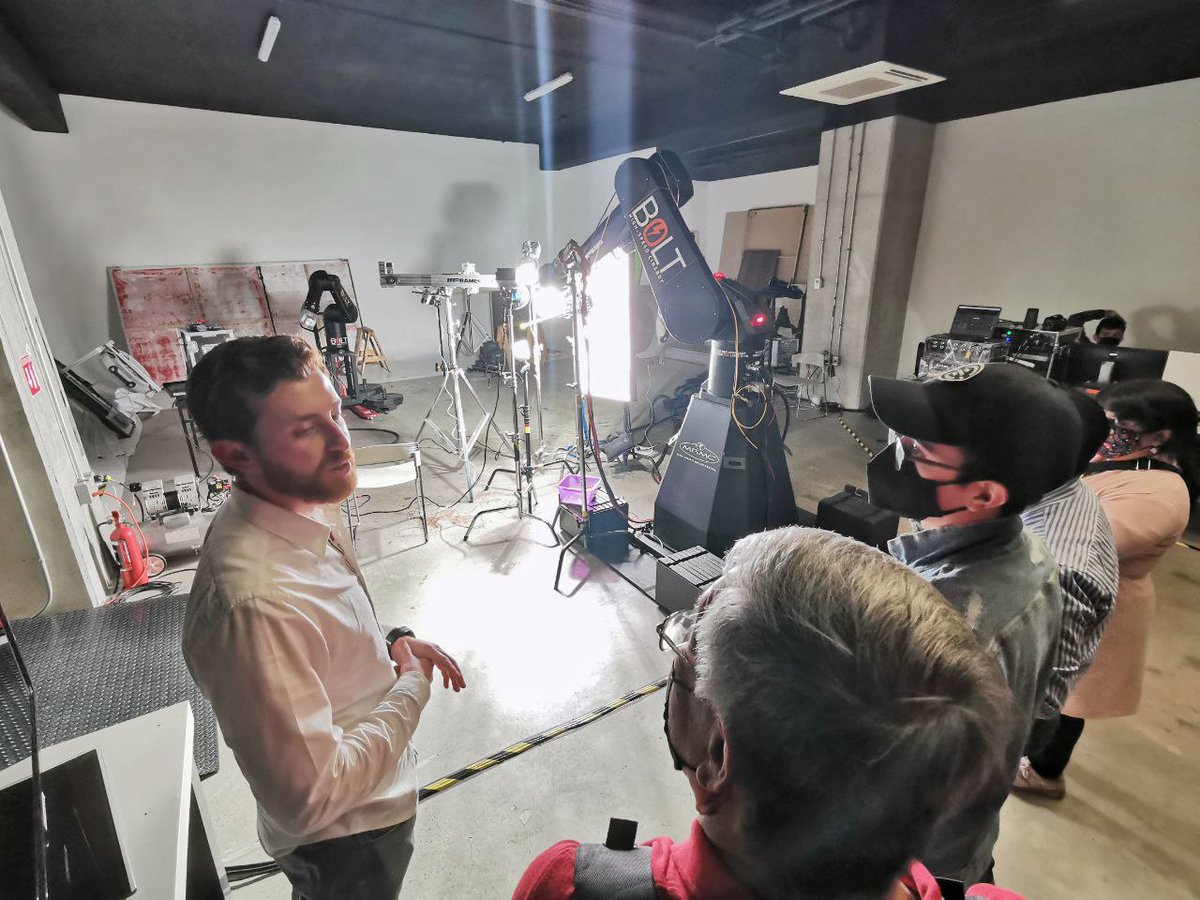 CCDJALISCO's tweet photo. Esta semana y con el apoyo de @visita_gdl, recibimos una delegación de medios de comunicación de la #CDMX interesados en conocer nuestro nodo de innovación y las acciones que recibe el entorno del #DistritoCreativoGDL para dignificar la vida de sus vecinos y usuarios cotidianos. https://t.co/El7HzEeaBD