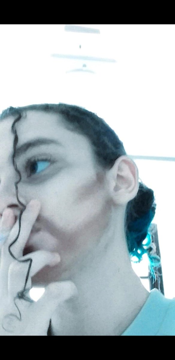 angelnay9's tweet photo. FIZ COSPLAY DE THIAGO MANO!!!
#calamidadefanart #OSNF #CELLBITRPG #CELLBIT https://t.co/J6BNnfCDfB