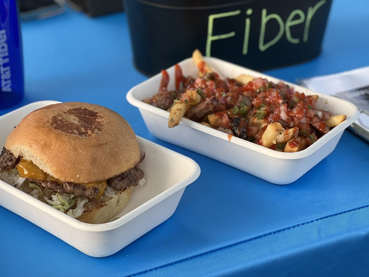 Sagemeadows HOA Fiber Event with @HearsayHouston and the <a href="/StxFiber/">IHX Fiber Hunters</a> Hunters 🎯 let’s get it !!!!!#ATTFiber  #STXFiberFlex <a href="/StxFiber/">IHX Fiber Hunters</a> <a href="/IHXSTX/">IHX South Texas #SOHO</a> <a href="/STXSpeedsetters/">STX Speedsetters</a> <a href="/AnthonyVena/">Anthony Vena</a> <a href="/LeoATTFiber/">Leonardo Cordero</a> <a href="/kirsten_peavey/">Kirsten Peavey</a> <a href="/P_WagstaffAtt/">Phillip Wagstaff</a> <a href="/Van_ATTFiber/">Vanessa Tran</a>