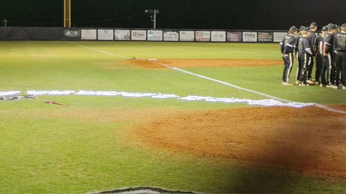 MP played Howard tonight in baseball. The Score..does matter. Much respect to Howard's coaches and players for wearing their jerseys and tribute to Caden Swancey. Respect! <a href="/MaryPersonsHigh/">Mary Persons High</a> <a href="/monroe_schools/">MonroeCountySchools</a> <a href="/sportsguymarv/">Marvin L James II</a> <a href="/CentralGaSports/">Central Georgia Sports Report</a> <a href="/MP_DogsBaseball/">FoxCityBoys™️</a>